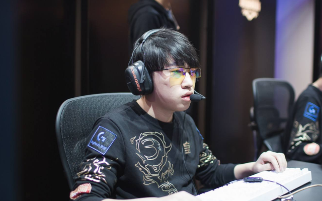 和恩比德在 和恩比德在