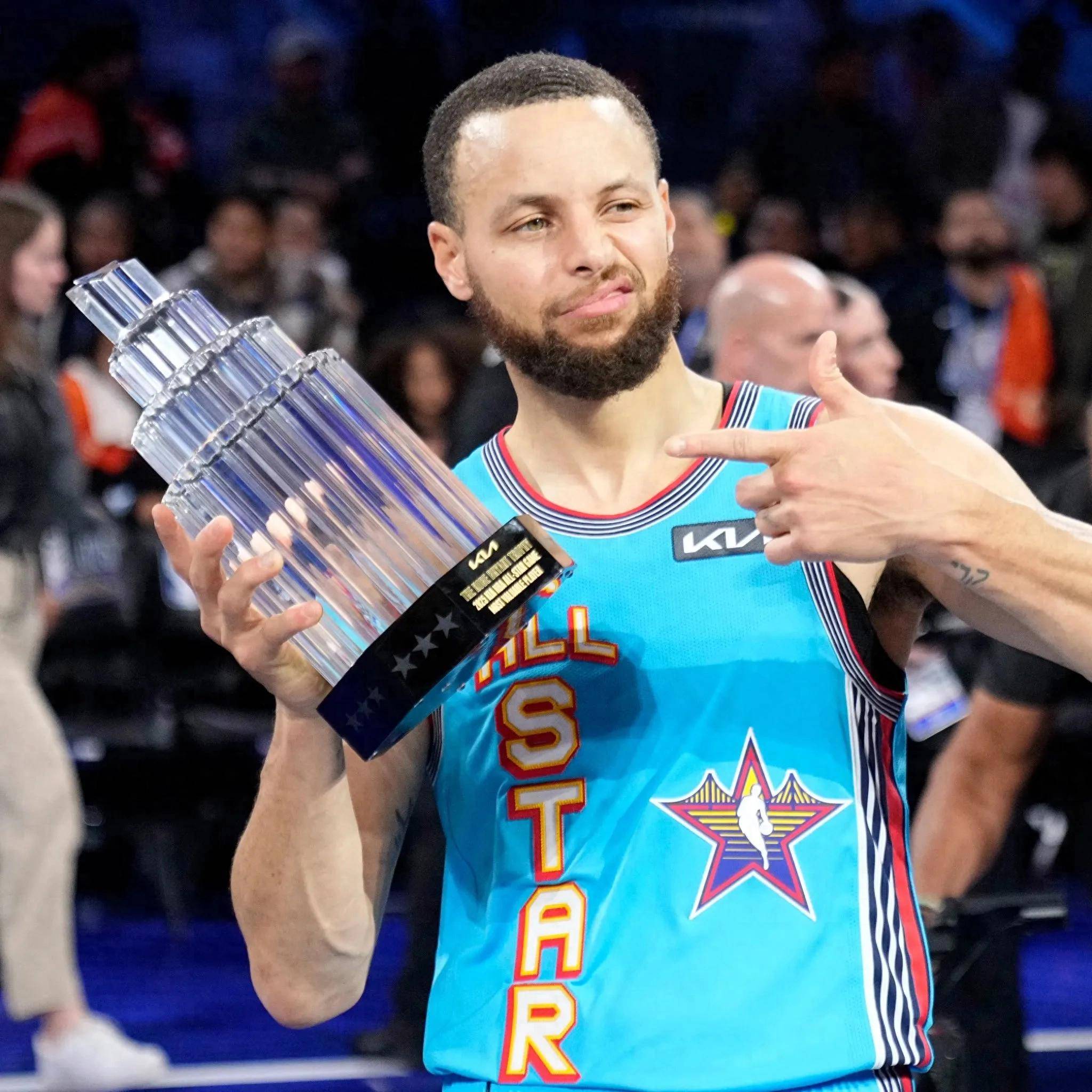 他们邀请了 他们邀请了