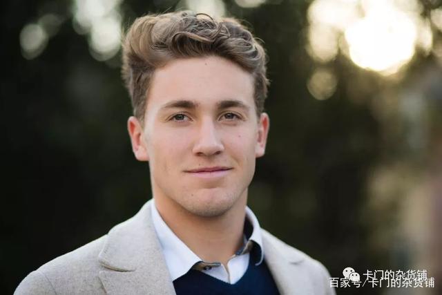 人士们充满 人士们充满